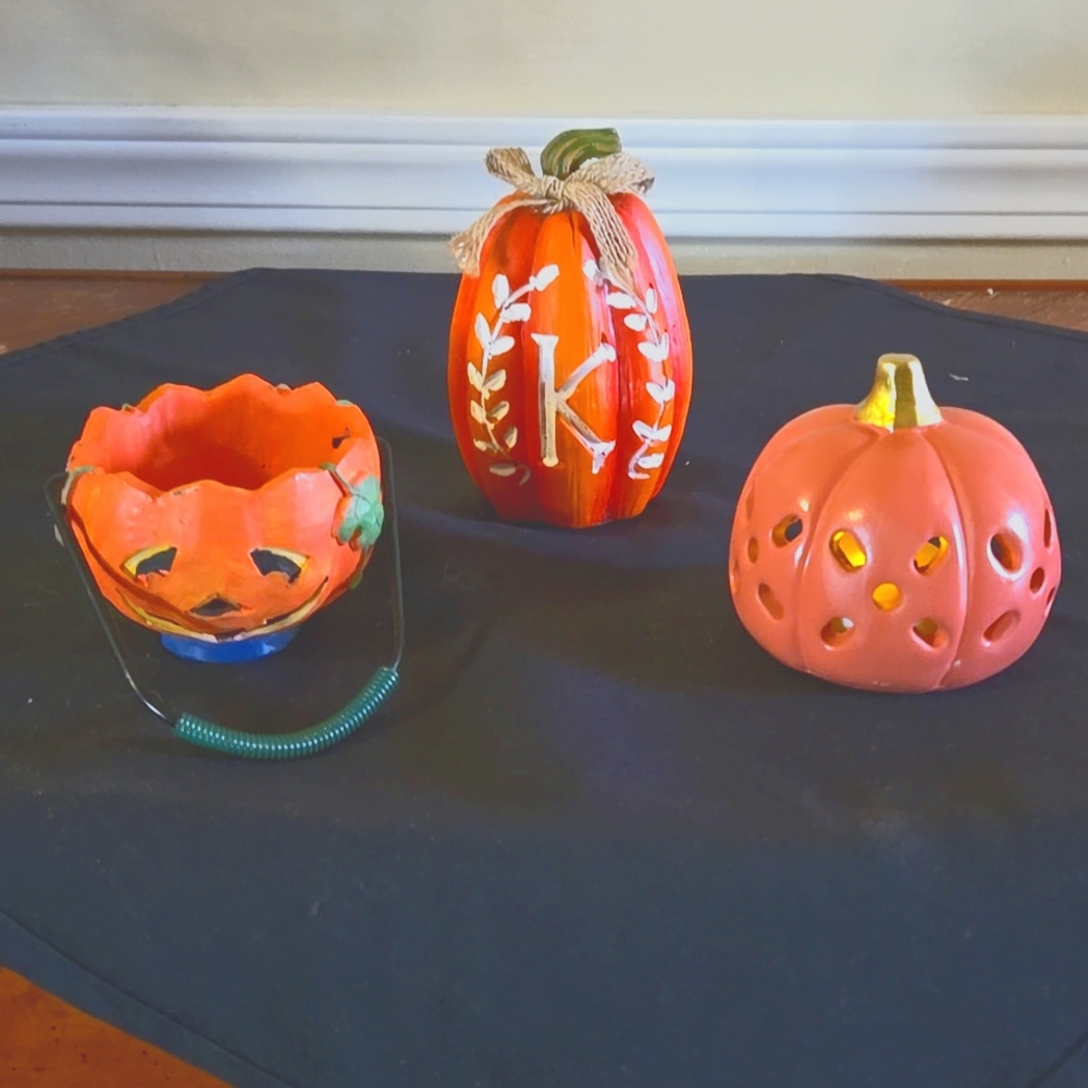 Ceramic Pumpkin Grouping